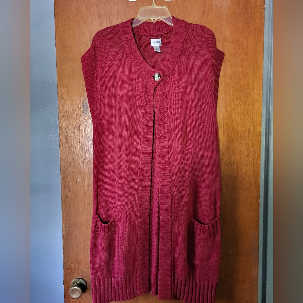 Women red chico sweater vest duster